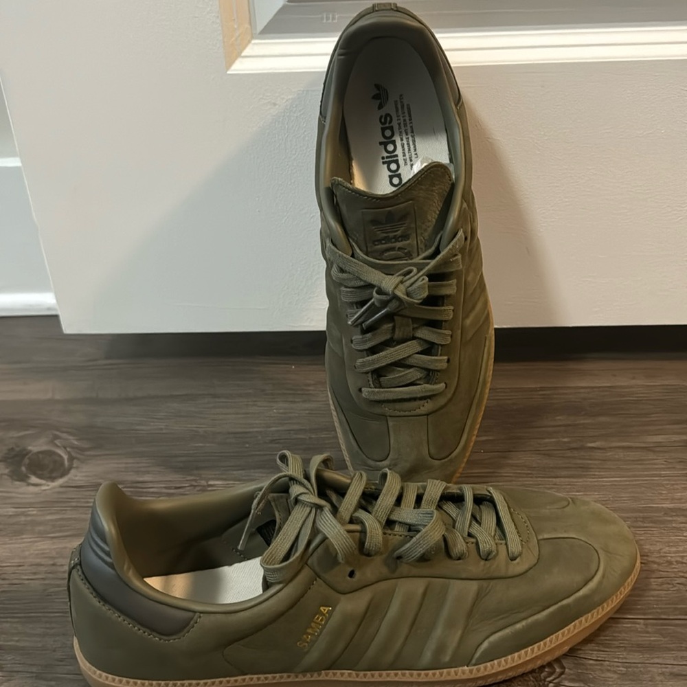 Adidas Green Leather Sambas